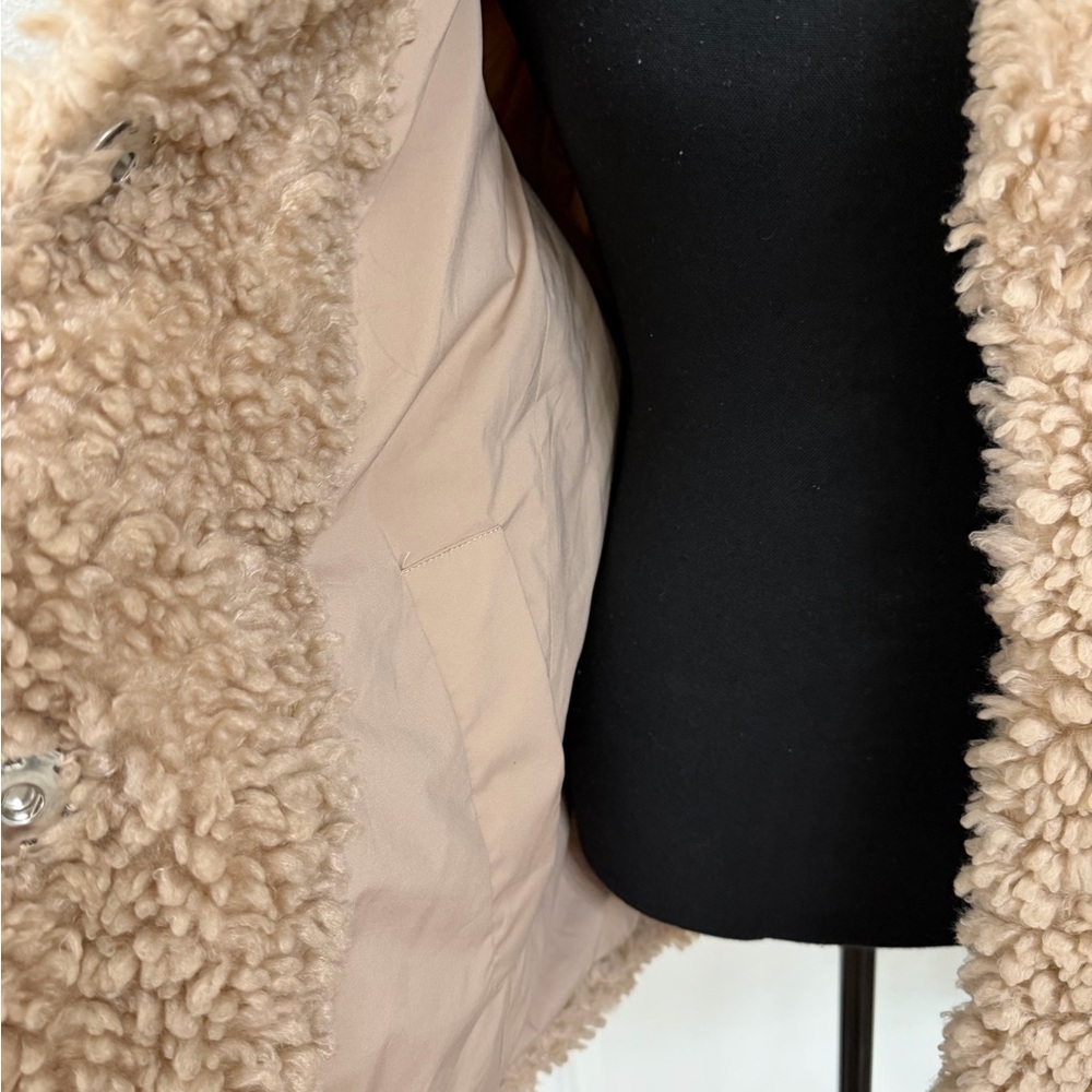 Kensie Women's Cozy Tan Reversible Teddy Jacket - Picture 3 of 9